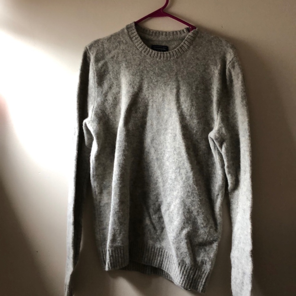 Ambercrombie and Fitch sweater